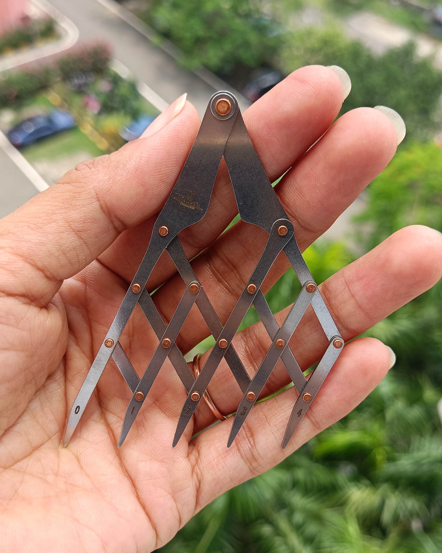 Small Nattools Isometric Ruler (5 Teeth)