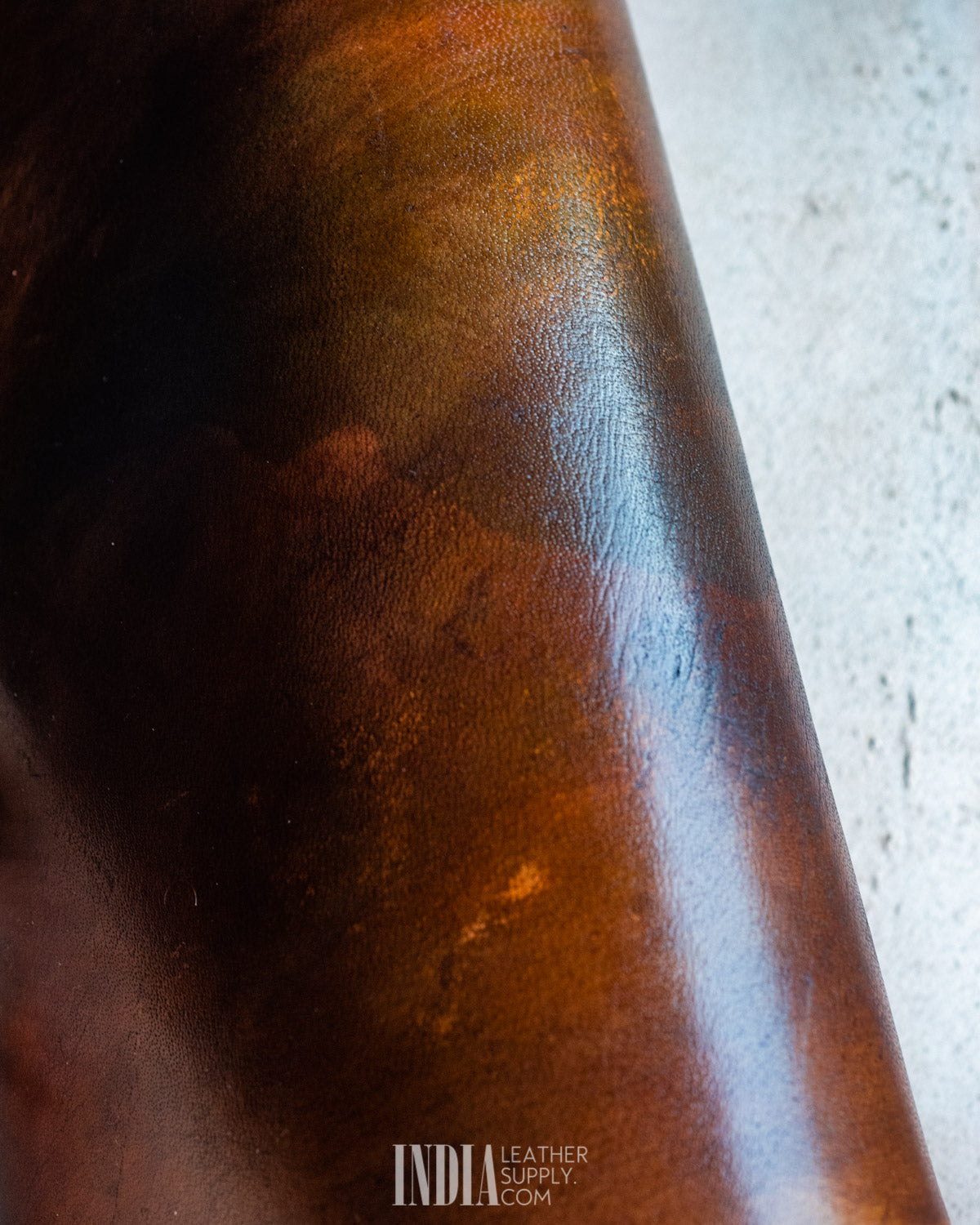 Economy Buffalo, Full Grain Veg-Tanned - 2.2/2.5mm