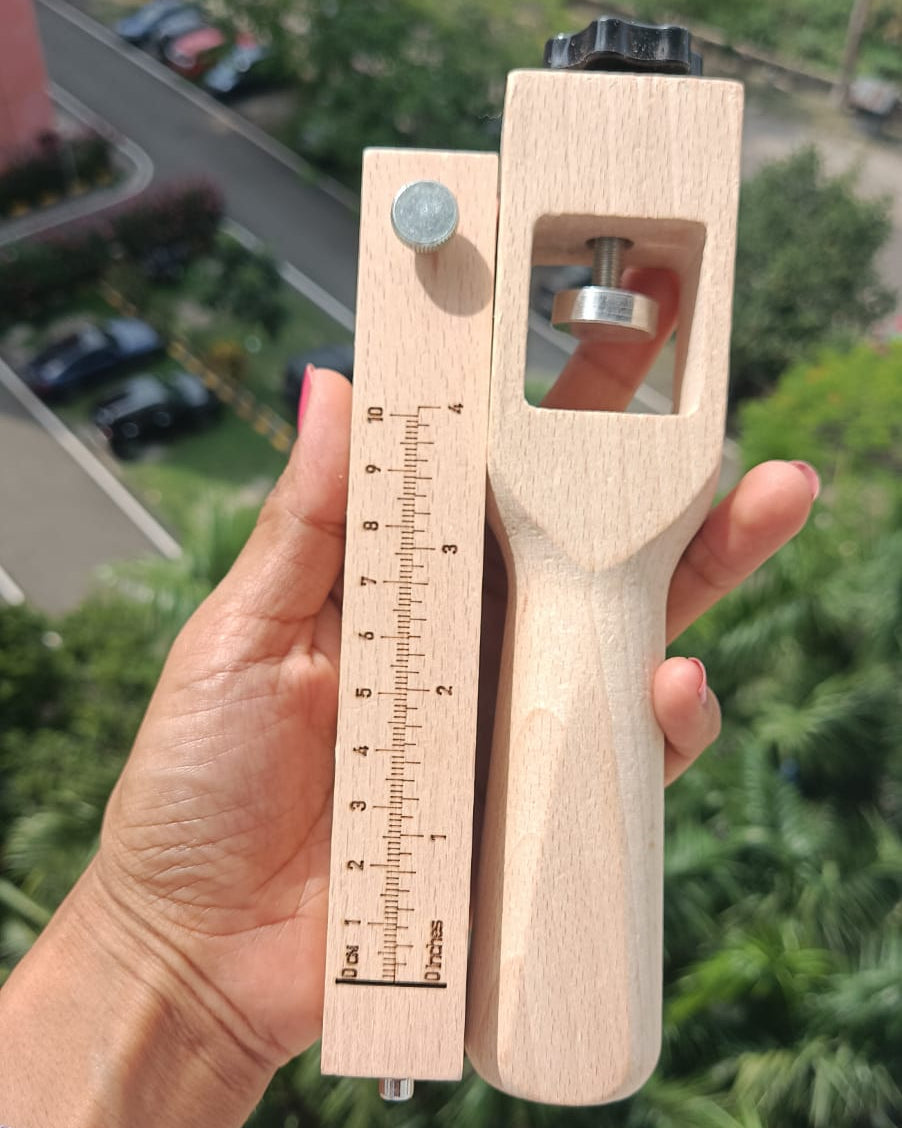 Adjustable Leather Strap Cutter
