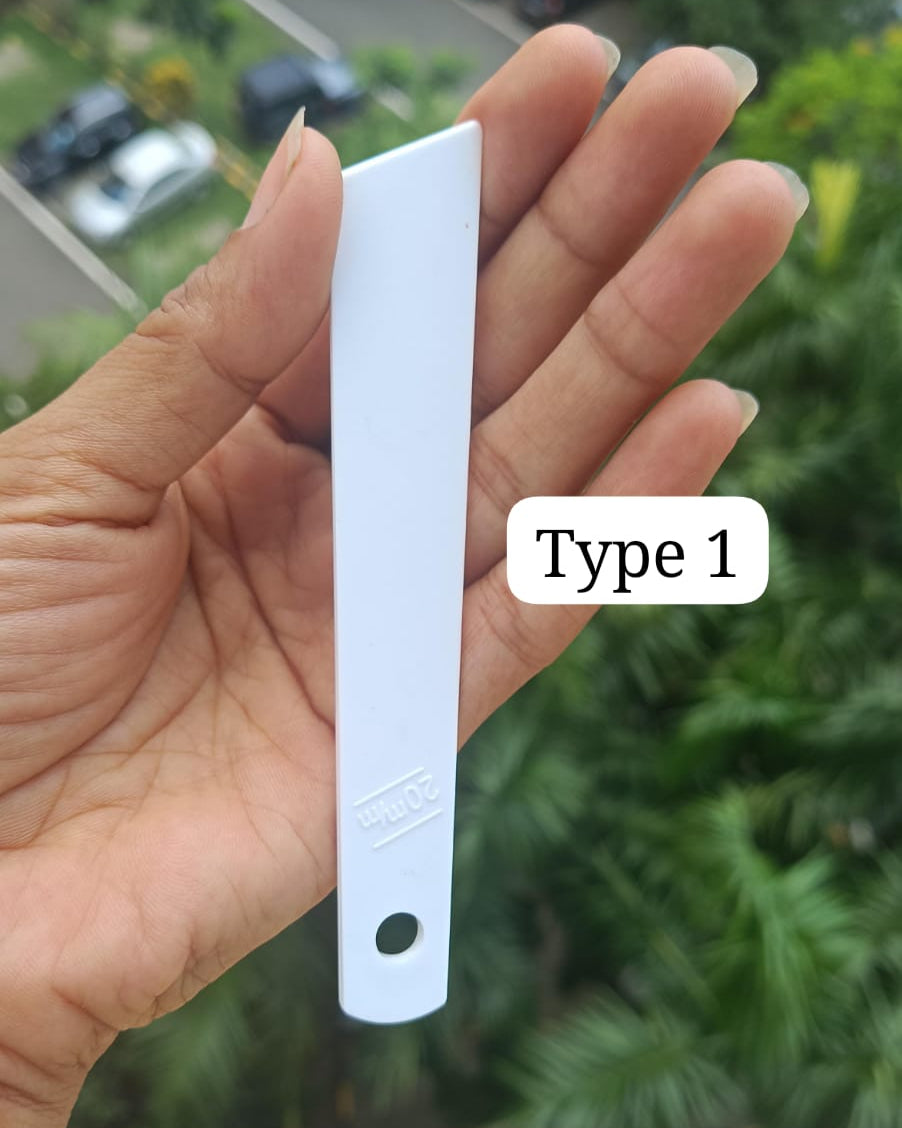 Reusable Glue Spreaders