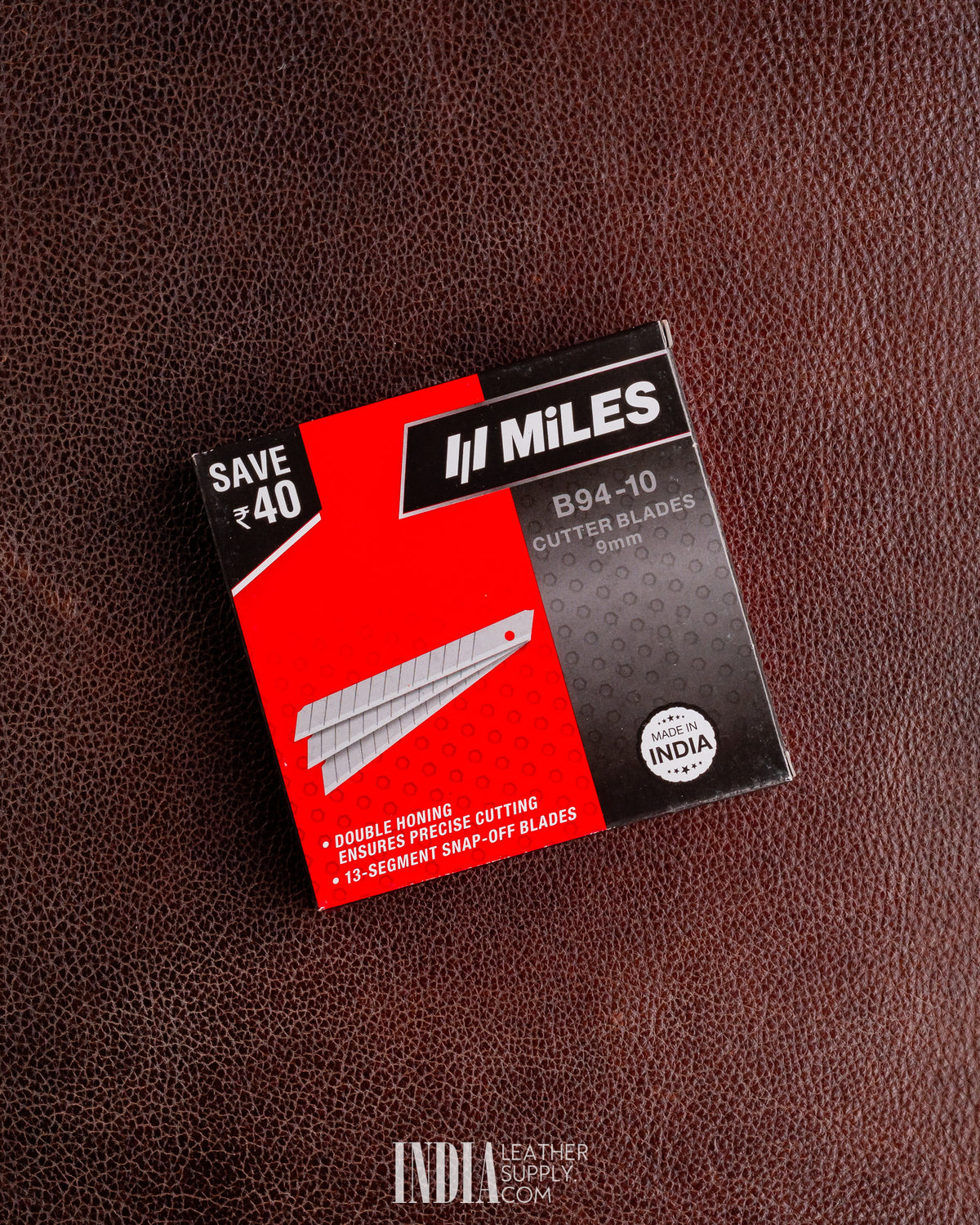 9mm Miles B94 cutter blades in their plastic safe case | India Leather Supply