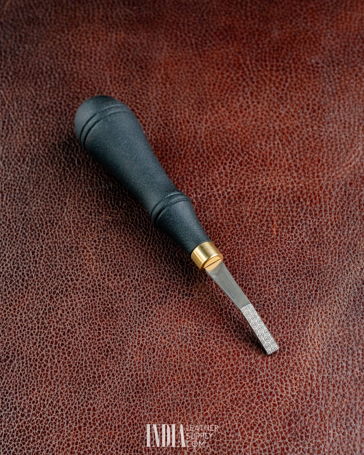 Toothed steel head of the leather roughing tool | India Leather Supply