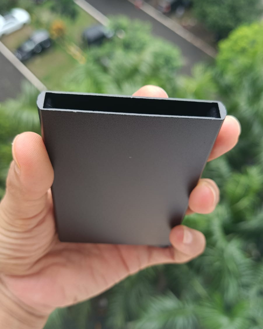 Sliding Card Holder Bottom Press | India Leather Supply